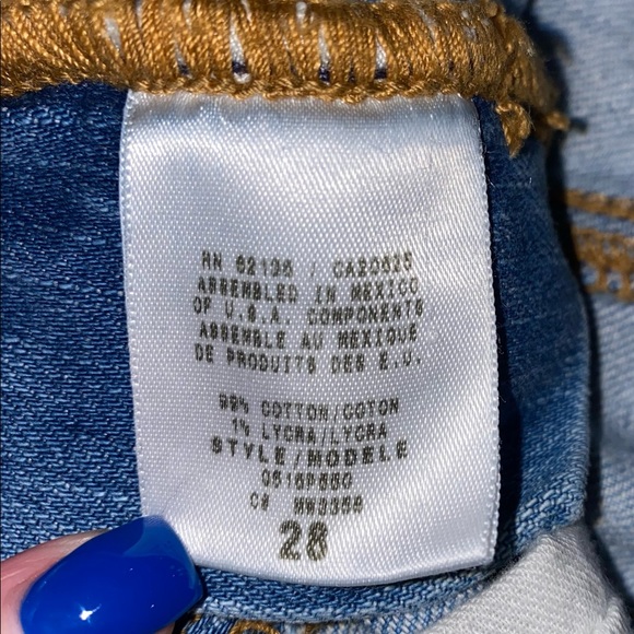 Adorable Denim Guess Mini Skirt - Picture 6 of 6